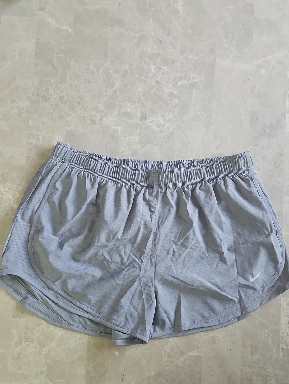 Nike Light Gray Womens Dry Fit Shorts Size Xl - Picture 8 of 9